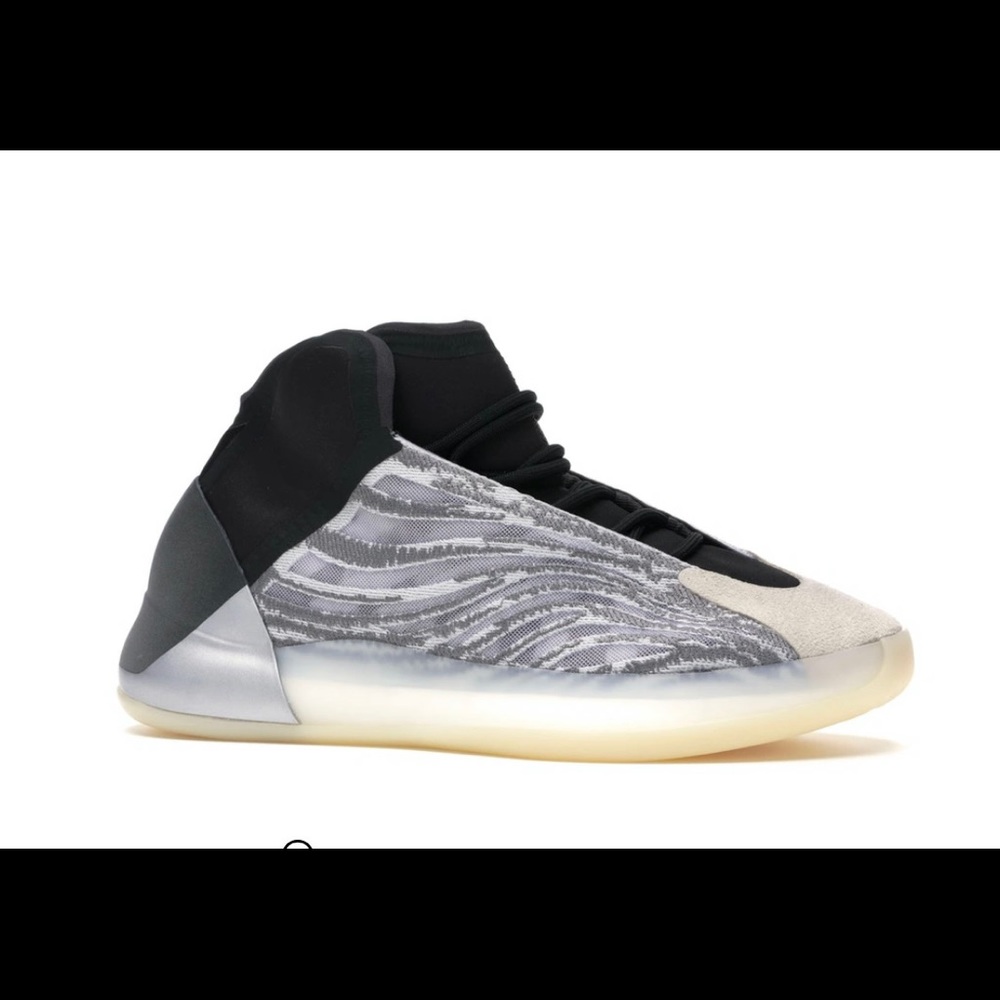 Yeezy QNTM